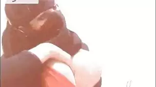 أميرة الصحراء تمارس الجنس بقوة في مشهد إباحي عربي صريح