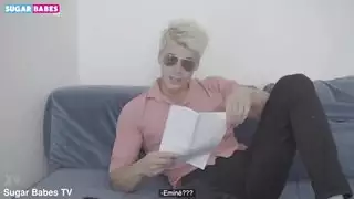 جلسة أمينة الساخنة للنزول من رودس