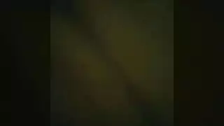 شاهد دولي شاهين تأخذ قضيبًا في هذا الفيديو الجنسي غير المقطع